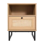 Flash Furniture Malaki – Table de chevet ou table d'appoint moderne du milieu du siècle avec tiroir accentué en rotin, étagère supérieure ouverte et pieds en métal