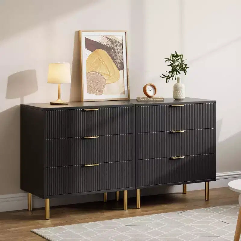 Commode Acekool en bois cannelé à 3 tiroirs, commode moderne de 71 cm de large, organiseur de rangement pour chambre à coucher avec poignée dorée pour salon, entrée, couloir