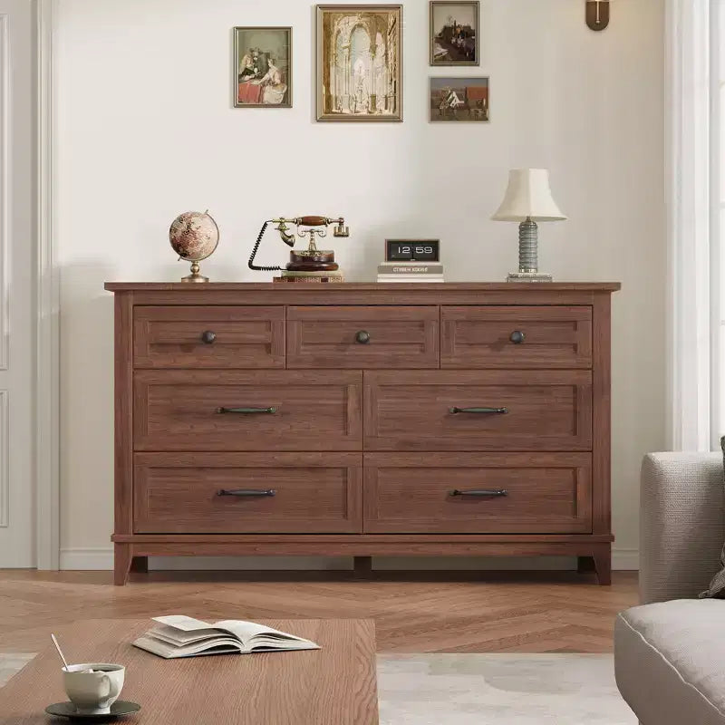 Commode 7 tiroirs Garvee pour chambre à coucher, commode de 137 cm de large avec rangement autonome, commode de rangement en bois pour salon, chambre à coucher