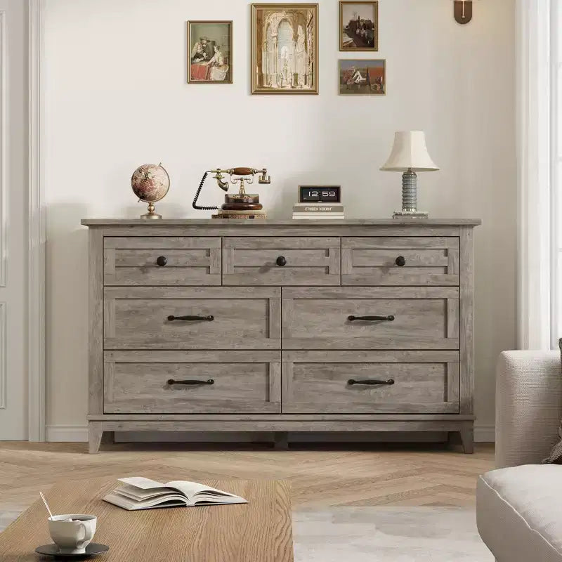 Commode 7 tiroirs Garvee pour chambre à coucher, commode de 137 cm de large avec rangement autonome, commode de rangement en bois pour salon, chambre à coucher