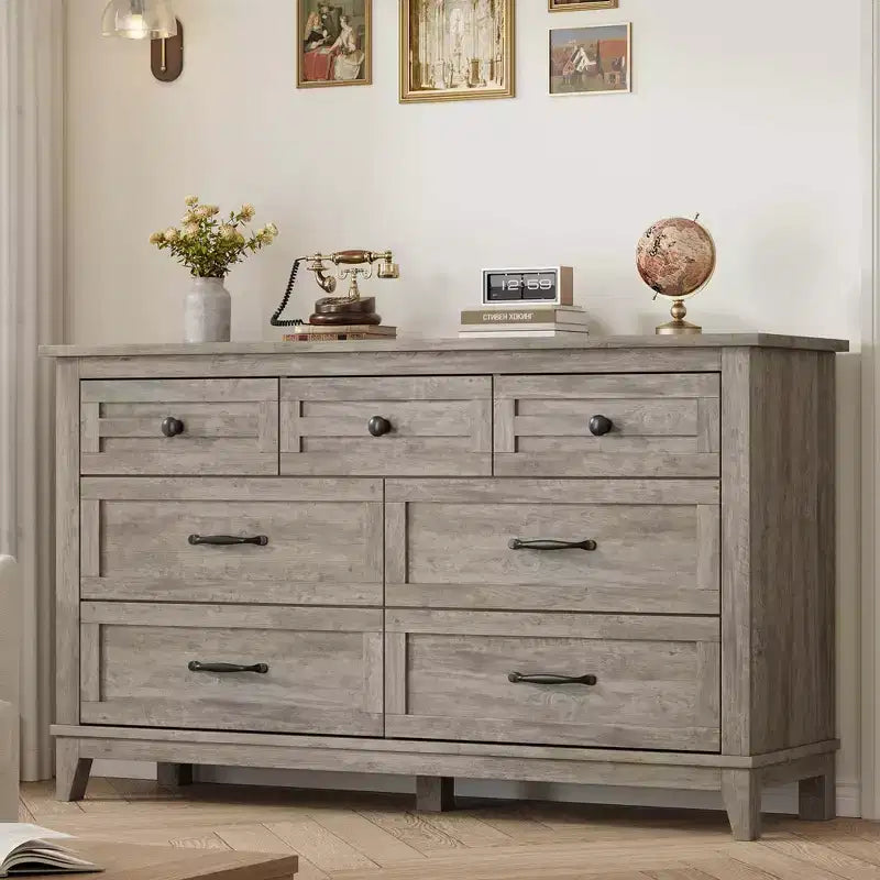 Commode 7 tiroirs Garvee pour chambre à coucher, commode de 137 cm de large avec rangement autonome, commode de rangement en bois pour salon, chambre à coucher