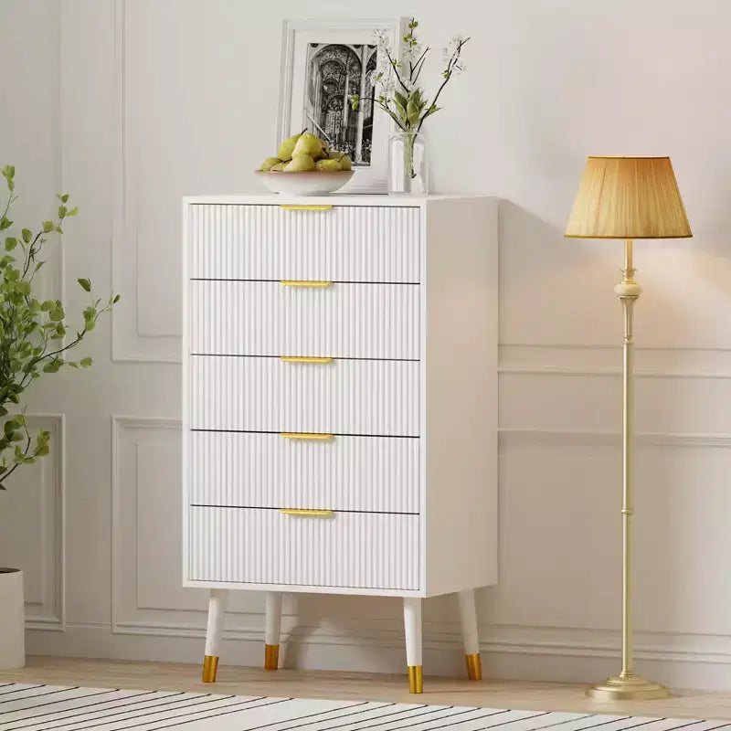 Commode moderne à 5 tiroirs pour chambre à coucher, commode de 145 cm de large en bois cannelé