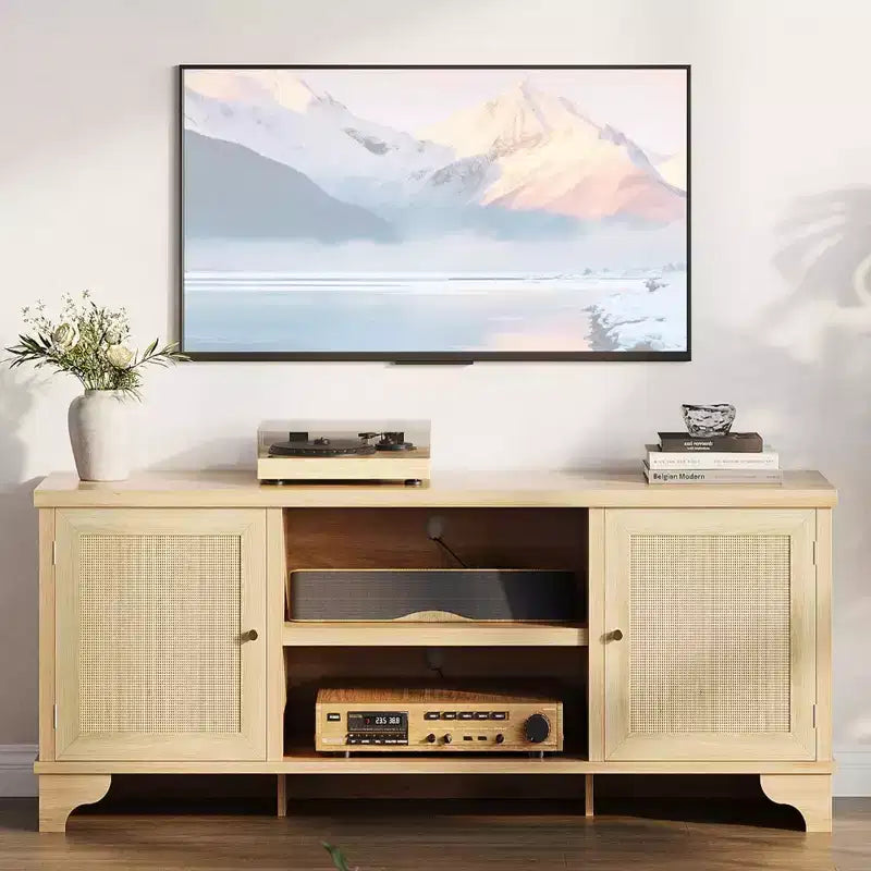 Meuble TV pour téléviseurs jusqu'à 70 pouces, meuble de divertissement en rotin avec 2 armoires et étagère ouverte, table de console média bohème pour salon, appartement