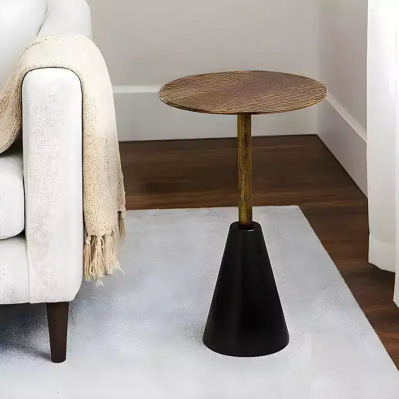 Table d'appoint Royal Hampton 21,5 | Fabrication artisanale en fonte d'aluminium | Motif crocodile