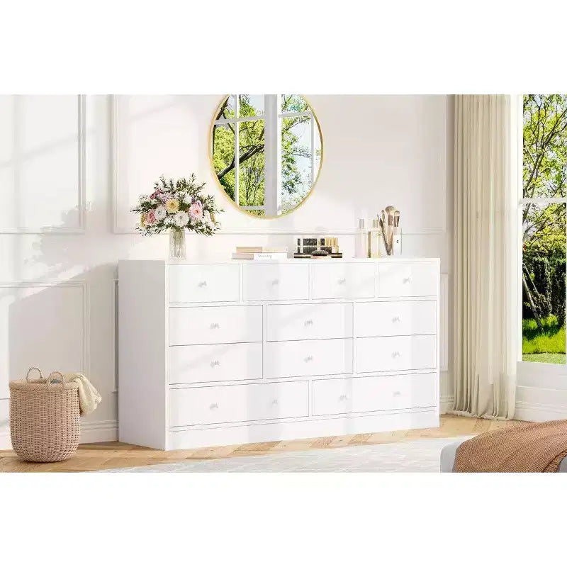 Commode 12 tiroirs pour chambre à coucher, commode en bois de 61 pouces avec prise électrique, grande commode à tiroirs