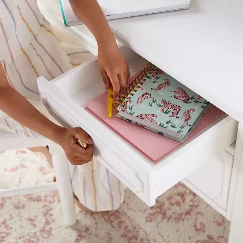 Bureau, huche et chaise pour enfants Guidecraft Avery - Blanc : Bureau d'ordinateur en bois pour enfants avec étagères de rangement et tiroirs, table d'étude et chaise pour filles