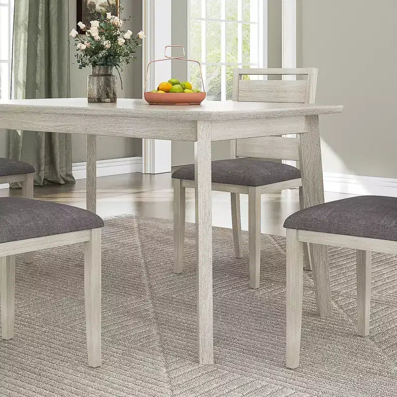 VECELO Ensemble de salle à manger 5 pièces style ferme, table en bois d'hévéa et 4 chaises de salle à manger rembourrées, gris