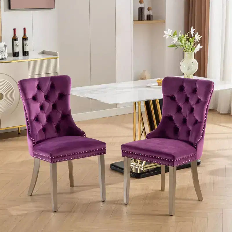Ensemble de 2 chaises de salle à manger contemporaines en velours capitonné gris avec pieds en acier inoxydable chromé et garniture cloutée