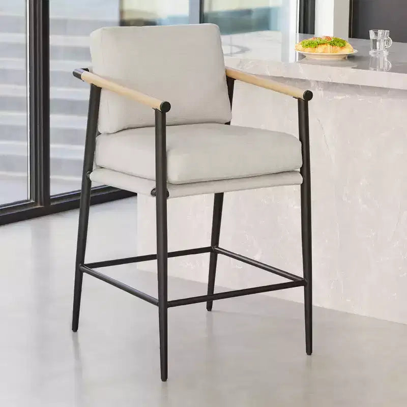 Tabourets de bar modernes Spruce&Spring avec accoudoirs et piètement en métal, lot de 2