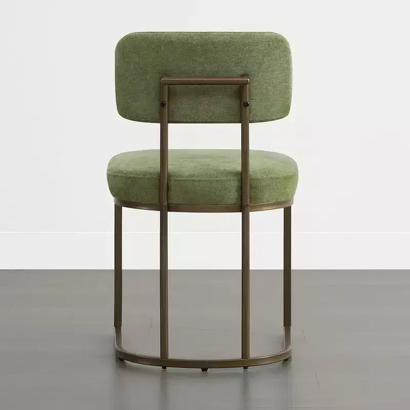 Chaise de salle à manger en métal Spruce&Spring avec cadre en laiton ou noir