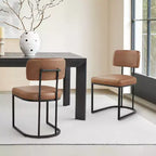 Chaise de salle à manger en métal Spruce&Spring avec cadre en laiton ou noir