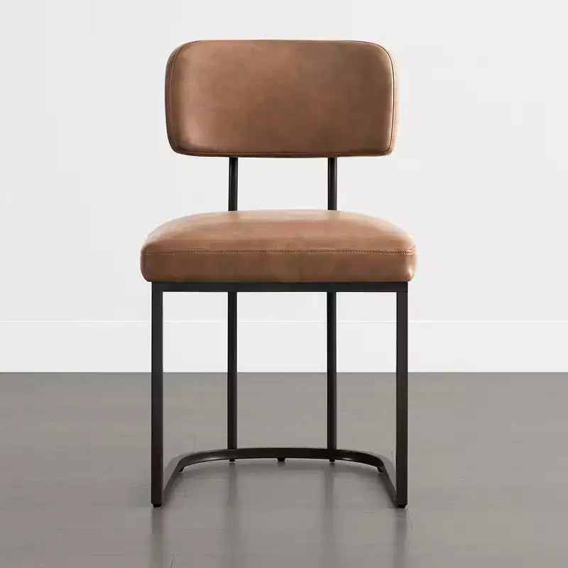 Chaise de salle à manger en métal Spruce&Spring avec cadre en laiton ou noir