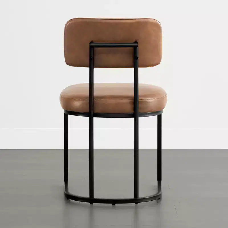 Chaise de salle à manger en métal Spruce&Spring avec cadre en laiton ou noir
