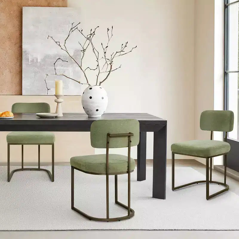 Chaise de salle à manger en métal Spruce&Spring avec cadre en laiton ou noir