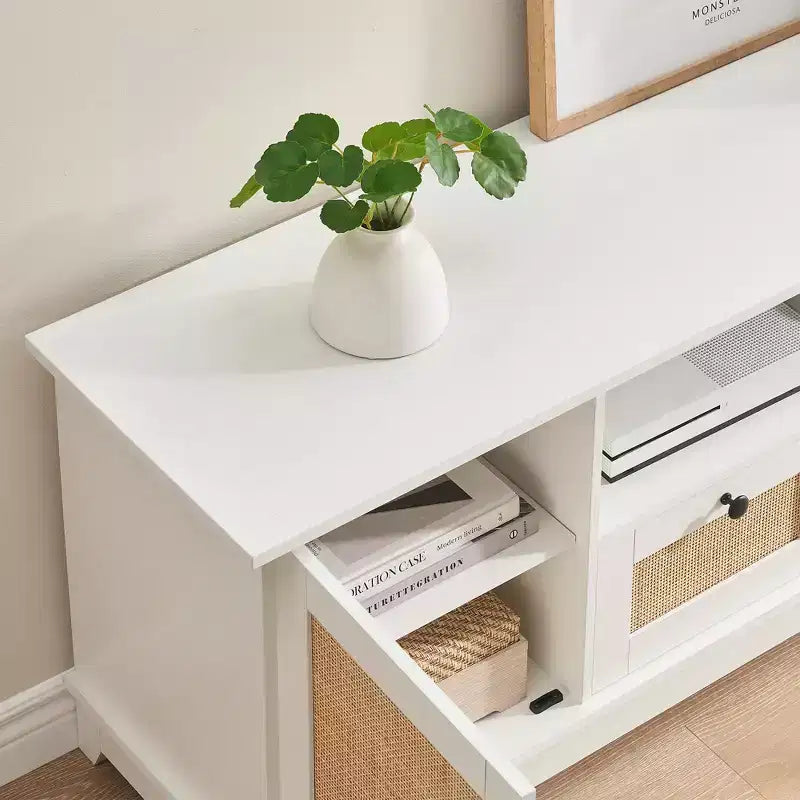 Meuble TV pour téléviseurs jusqu'à 65'', Meuble TV Mid-Century Moderne avec rangements et portes, Meuble TV bohème pour salon, chambre à coucher