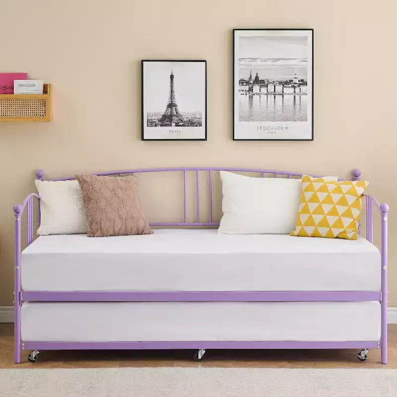 Lit de repos double en métal Coolmee avec lit gigogne, cadre de lit gigogne extractible avec tête de lit arquée, lit de repos pour invités avec support à lattes en acier