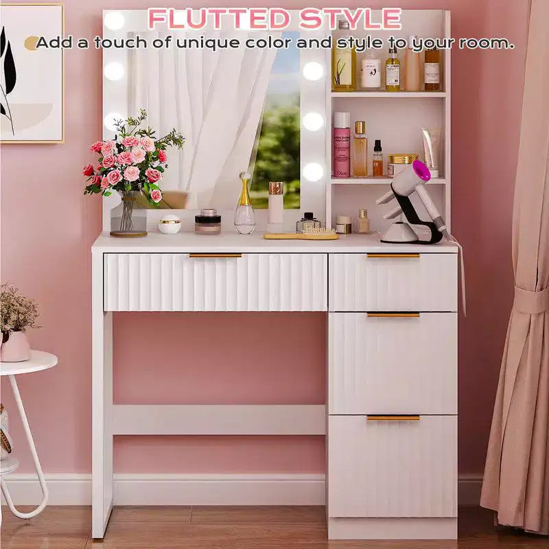 Coiffeuse en panneau de particules blanc plaqué en mélamine texturée, 4 tiroirs, 2 étagères, avec 10 ampoules dimmables trois couleurs et multiprise