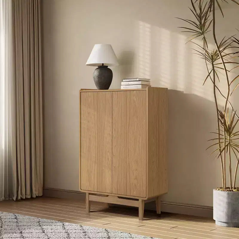Armoire LuxenHome à 2 portes en bois manufacturé chêne 79 cm (l) x 123,7 cm (H) avec plateau supérieur marron