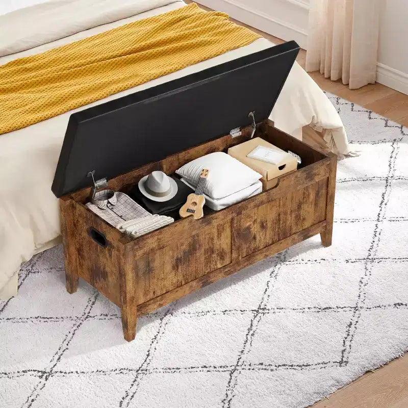 COZONY Banc de Rangement 39,4 po avec Dessus Relevable et Coussin, Banc à Chaussures en Bois pour Entrée avec 2 Charnières de Sécurité, Coffre de Rangement Charge Max. 260 lb pour Chambre à Coucher