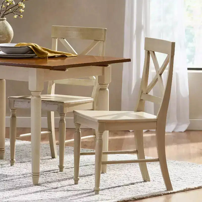 Lot de 2 chaises de salle à manger sans accoudoirs Okak en bois d'acacia de style Mid-Century avec dossier en X, chaises d'appoint de style rustique pour salle à manger, restaurant