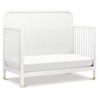 Lit de bébé convertible 4-en-1 Brimsley Tambour de Namesake - Blanc chaud