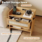 COZONY Table de Chevet en Rotin avec Station de Charge Type-C, Table de Chevet Bohème avec Tiroir et Compartiment Ouvert pour Chambre à Coucher