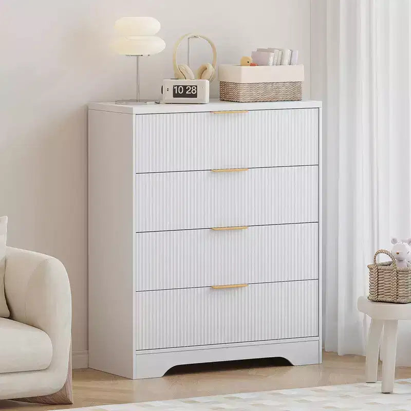 Commode cannelée pour chambre à coucher avec 4 tiroirs, commode moderne de 98 cm de haut avec poignées en métal doré, commode large pour couloir, placard