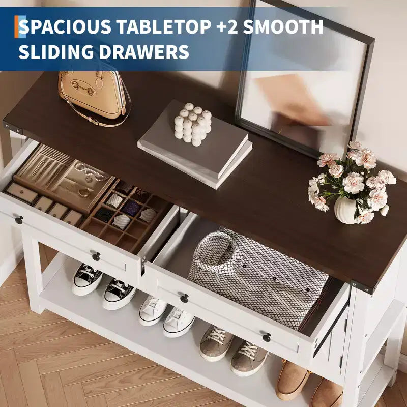 Console de style rustique avec 2 tiroirs, 4 portes et des étagères ouvertes – un buffet bas étroit parfait pour les cuisines, les couloirs ou les salons.