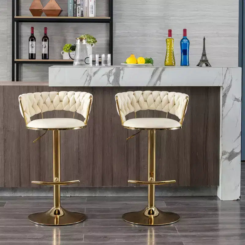 Tabourets de bar en velours Okak avec repose-pieds et base chromés (lot de 2), tabourets de bar pivotants à hauteur réglable, tabourets de comptoir.