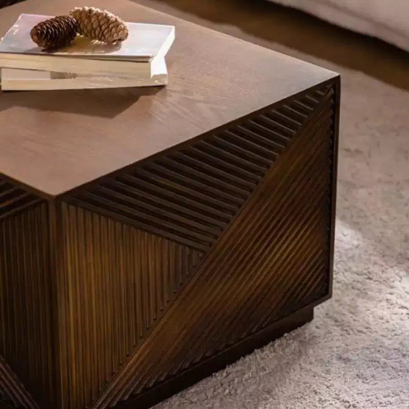 Table basse carrée moderne GDFStudio Coles 27.56 avec finition laquée