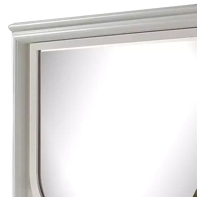 Miroir de commode Royal Hampton, 38 pouces, hévéa blanc, panneaux gaufrés avec LED