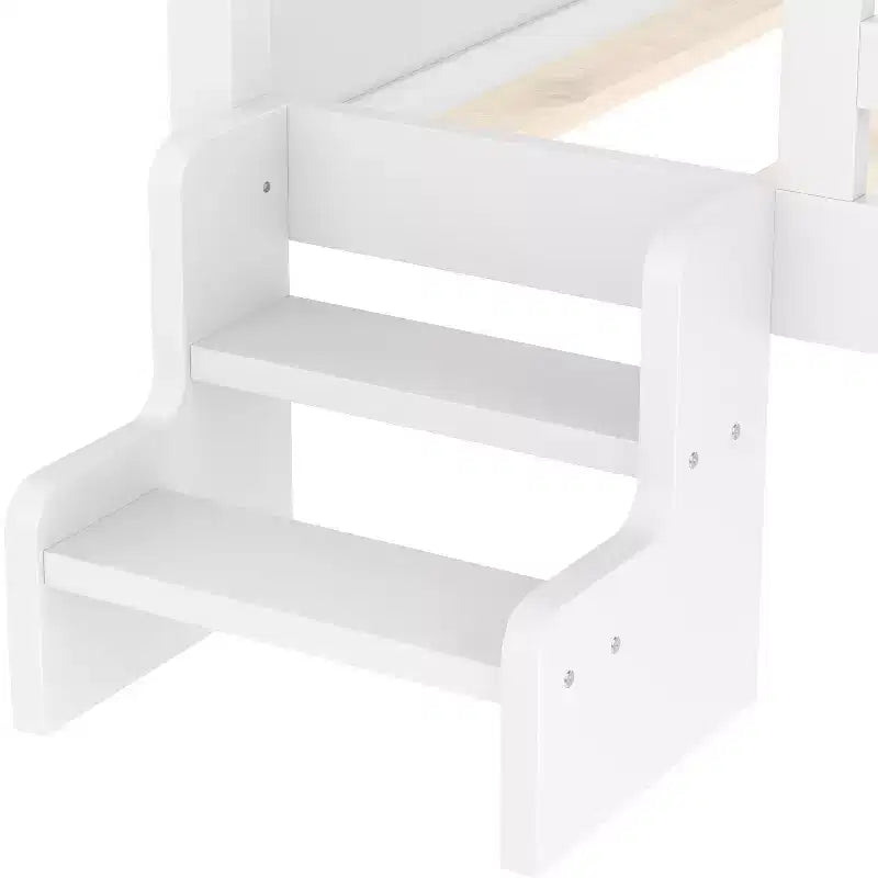 Lit plateforme cabane double/grand format avec escaliers bas, bibliothèque, tableau noir et toit étoilé - ModernLuxe