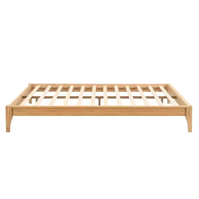 Lit plateforme en bambou massif GDFStudio Johnny 30 cm avec lattes en bois et support métallique