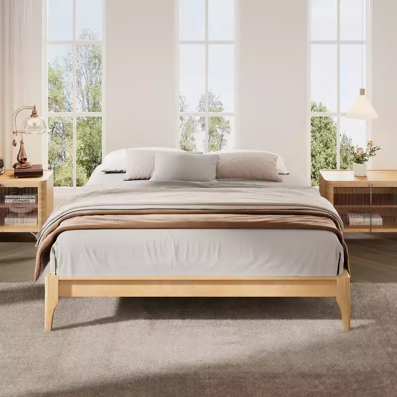 Lit plateforme en bambou massif GDFStudio Johnny 30 cm avec lattes en bois et support métallique