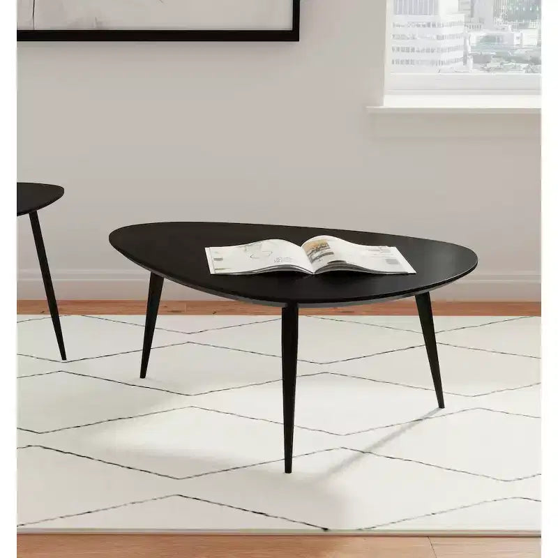 Dessous de verre, Table basse triangulaire en bois massif Odessa
