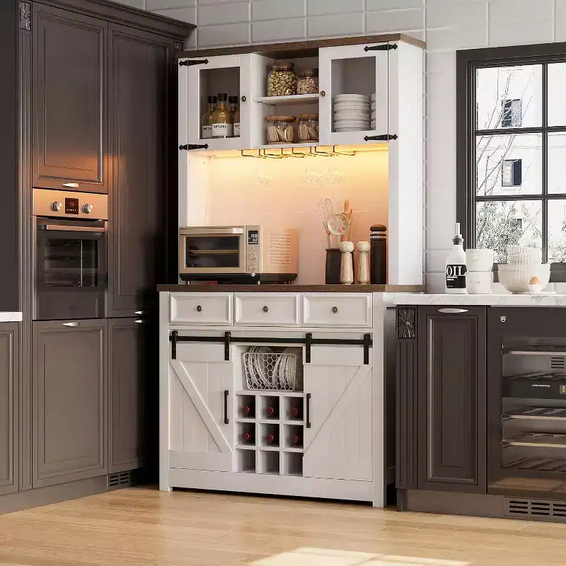 Meuble de bar de ferme de 72 pouces avec support à verres à vin, grand buffet de cuisine avec 3 tiroirs et porte coulissante style grange, armoire de rangement haute pour bar à la maison