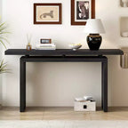 La console en placage de frêne, au design unique, présente un style moderne et minimaliste ainsi qu'un plateau astucieusement conçu, adapté