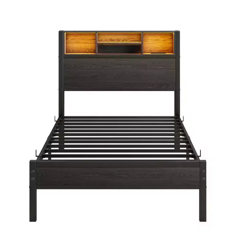 Cadre de lit double en métal Bellemave avec tête de lit de rangement, lumières LED RGB, station de recharge, bibliothèque de rangement, pas de sommier tapissier