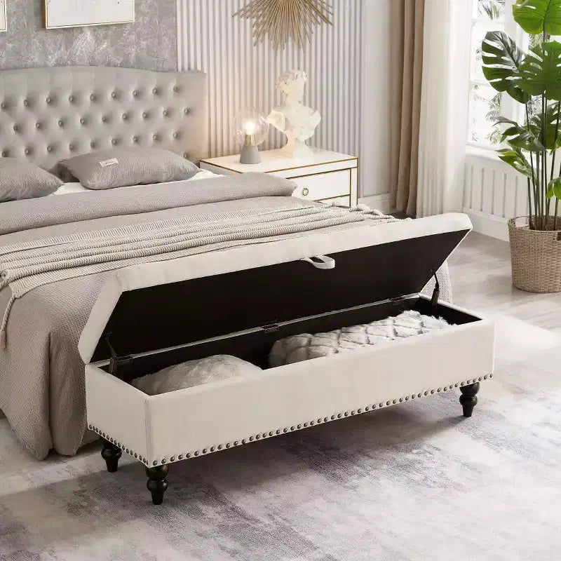 TUYOHW Pouf de rangement de 150 cm avec surface capitonnée et garnitures à clous décoratives, tabouret de rangement, banc de bout de lit pour chambre, beige