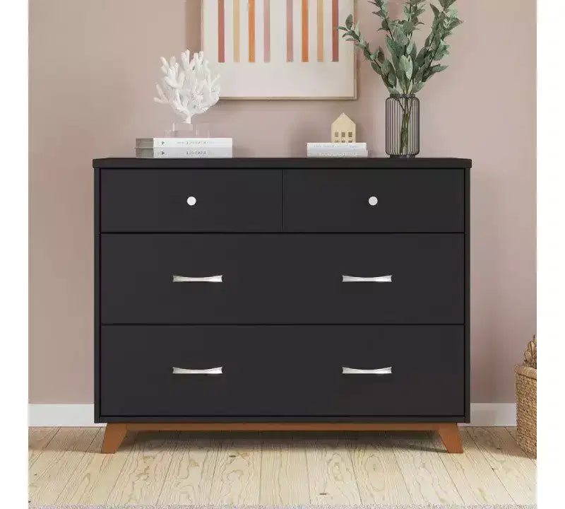 Ensemble de chambre de bébé 2 pièces SOHO de Child Craft, comprend un lit de bébé convertible 4-en-1 et une commode à 3 tiroirs
