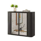 Meuble-lavabo de salle de bain mural avec miroir, deux portes miroir et étagères ouvertes ; Armoire de rangement de style à cadre métallique avec compartiments ouverts