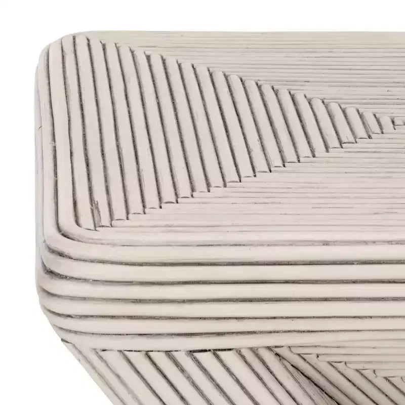 Table d'appoint Matvey - ACC6701 - Blanc délavé - Safavieh
