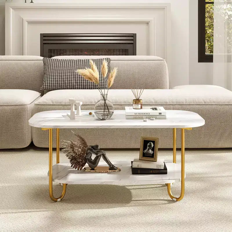 Table basse Costway à plateau effet marbre avec cadre en métal, coins arrondis et étagère de rangement