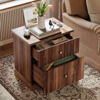 Table de chevet à tiroirs cannelés, table de chevet de style moderne du milieu du siècle avec base à bords incurvés, rangement peu encombrant pour chambre et salon