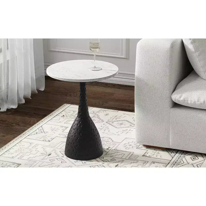 Table d'appoint contemporaine moderne ronde Theobald de 16 pouces de large, en noir