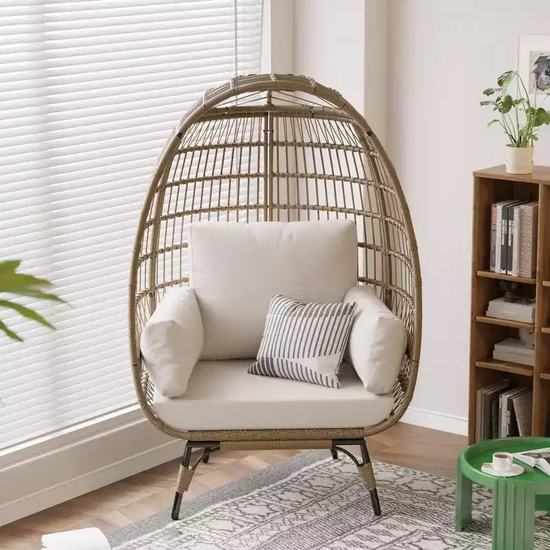 Fauteuil œuf en osier avec coussin moelleux et cadre en acier, chaises longues de patio en rotin pour patio, arrière-cour, salon, chambre à coucher