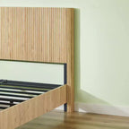 Cadre de lit plateforme en bois pour lits Double/Queen/King avec accents ondulés - ModernLuxe