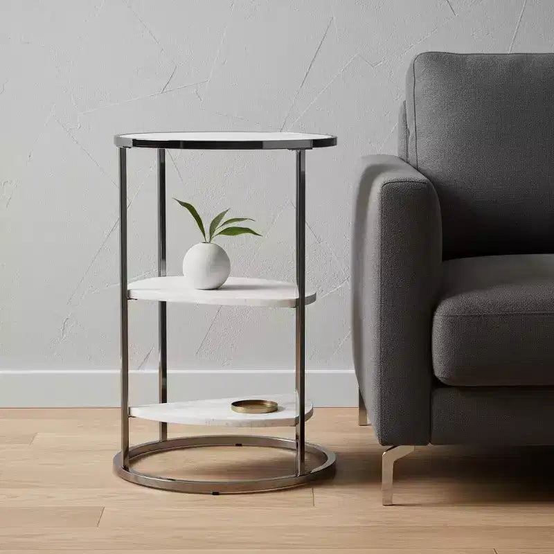 Table d'appoint ronde HomeRoots 24 en métal noir, verre et faux marbre avec deux étagères