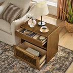 Table de chevet Mid-Century Modern avec station de recharge, meuble à 2 tiroirs et porte, design cannelé, verrouillable (W1801P303392)
