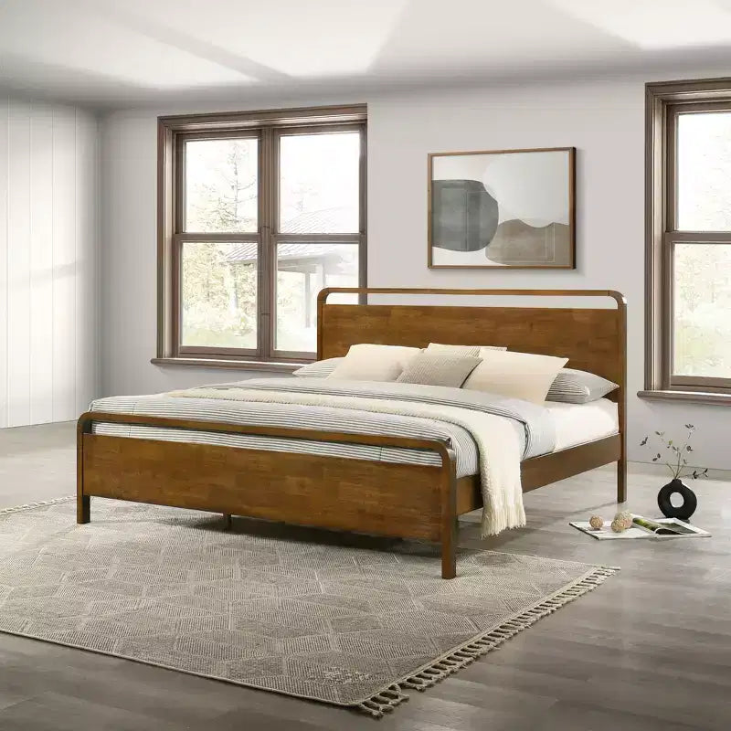 Ensemble de chambre à coucher Roundhill Furniture Eldren en bois, lit plateforme avec commode, miroir et table de chevet au fini noyer